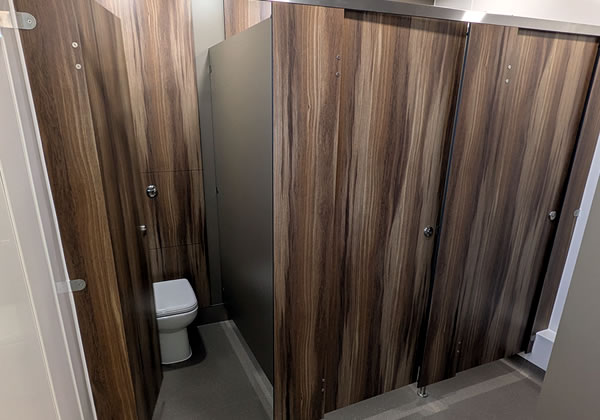 Mens Toilet Cubicles Refurbishment